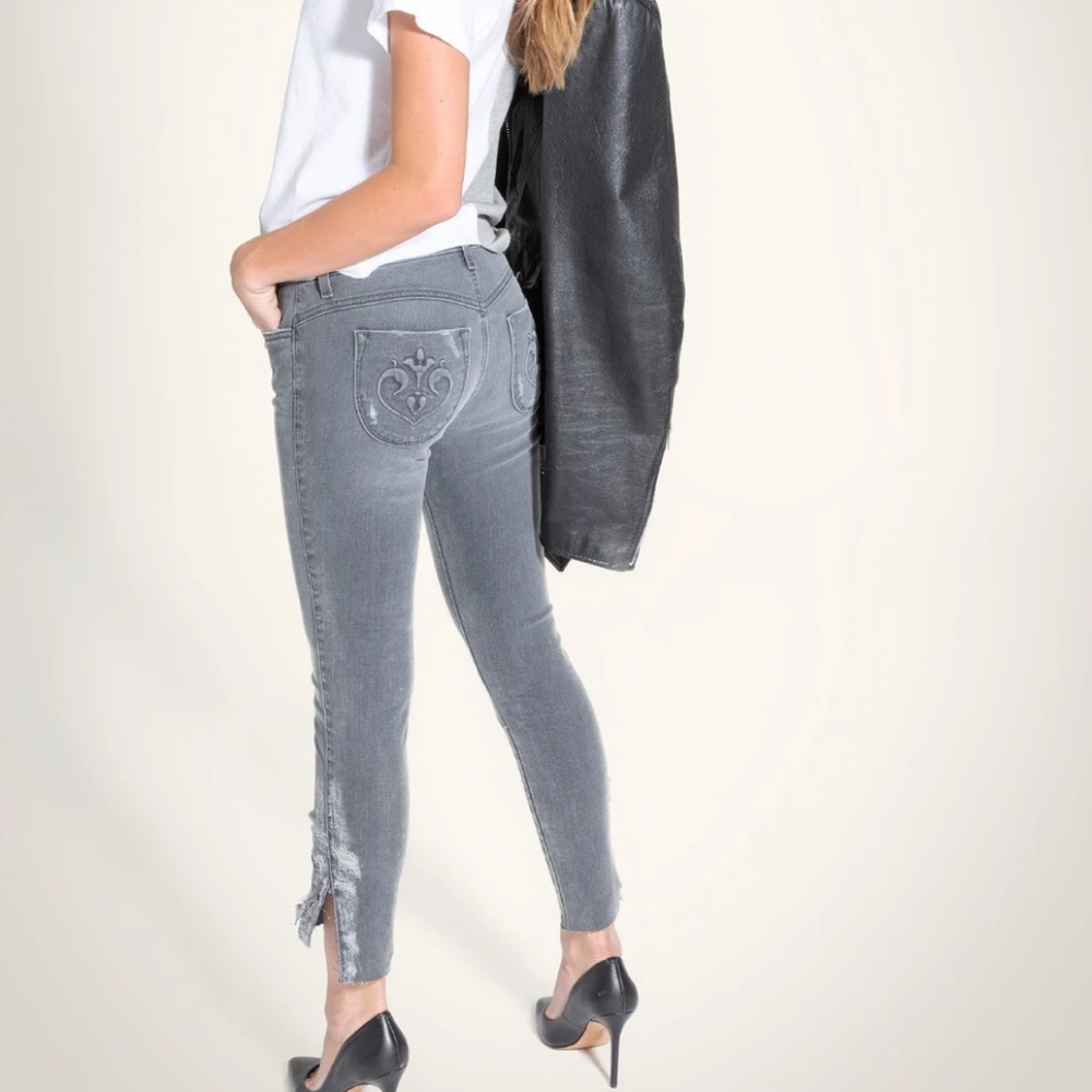 NWT Siwy med rise grey skinny in a package